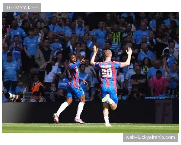 纽卡斯尔3-2逆转水晶宫,积分暂时超越热刺升至第四